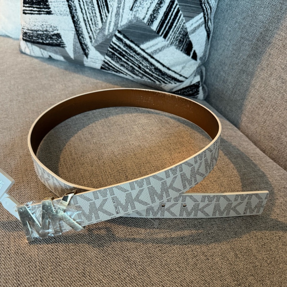 NWT Authentic Michael Kors Gold and Cream Monogram Belt